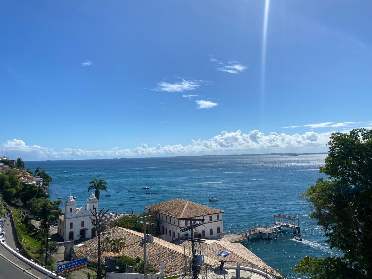 Apartamento Apto Vista Mar Na Av Contorno Salvador